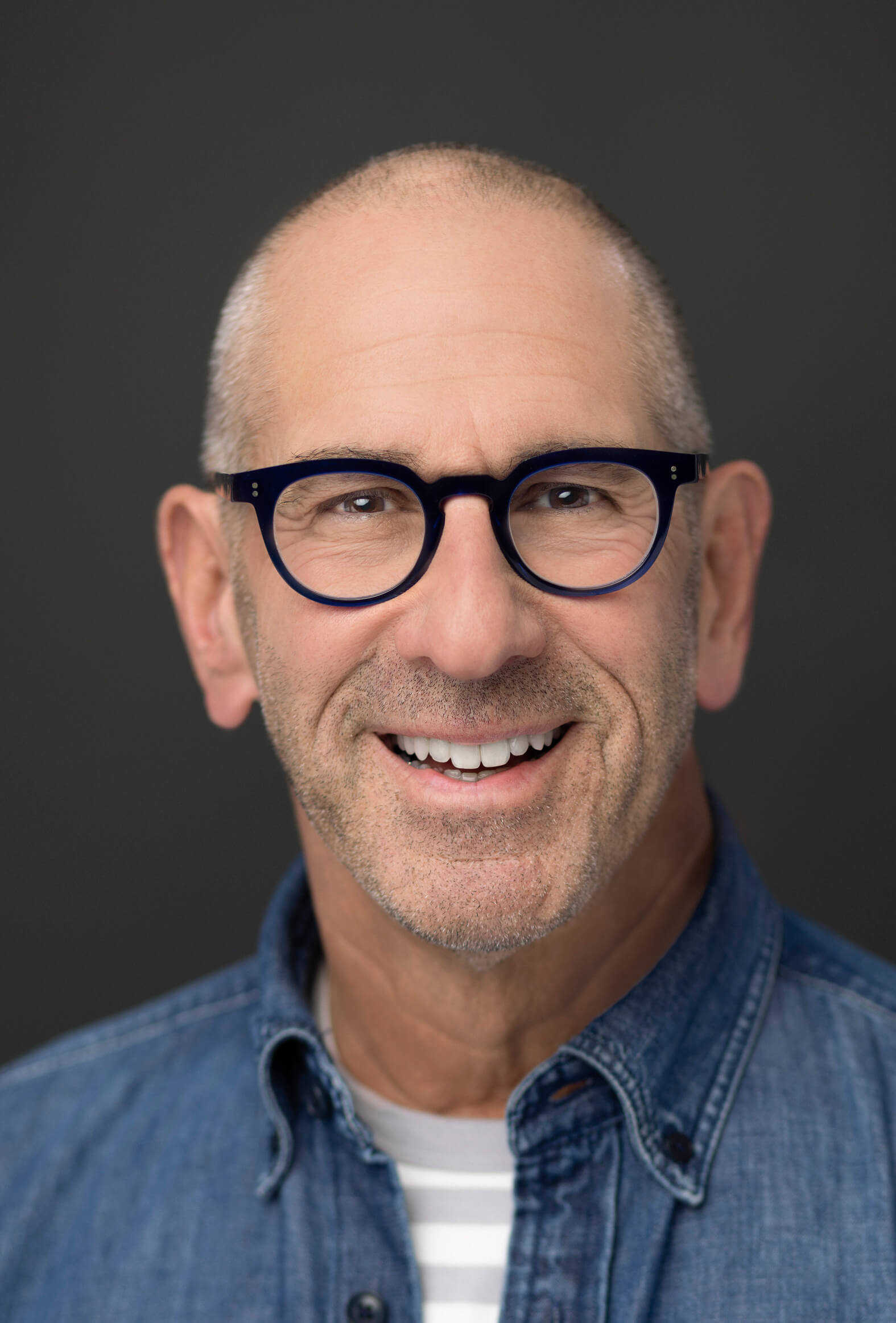 Phil Gurin - Headshot - Blue Shirt (1)